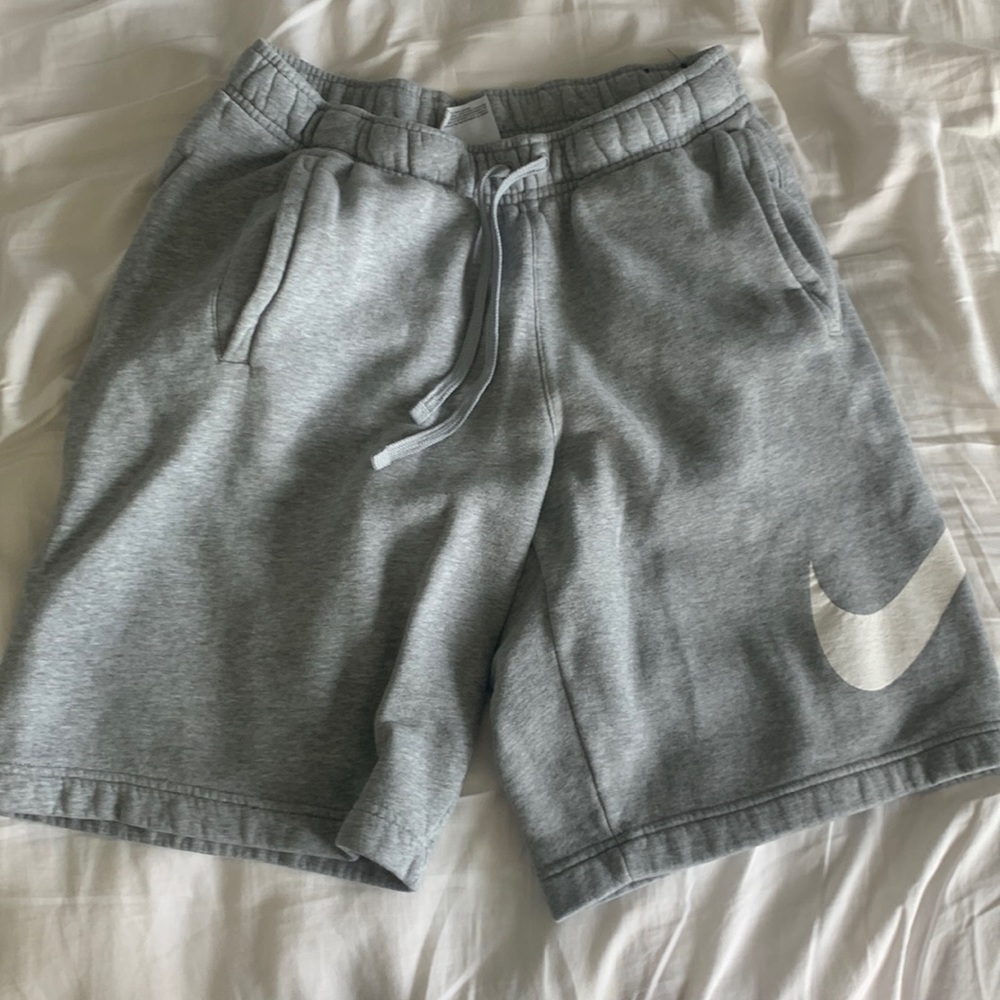 Gray Nike Shorts, size small, Mens